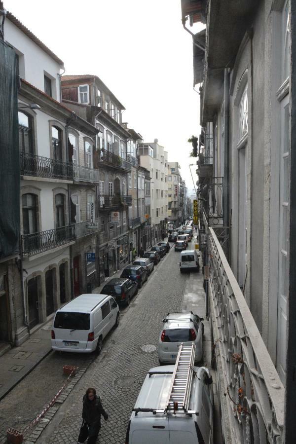 Almada 329 Apartment
